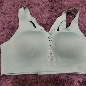 Victoria Sport Angel Max Sports Bra